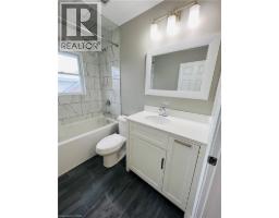 22 Heiman Street Unit# 2, Kitchener, ON N2M3L6 Photo 9