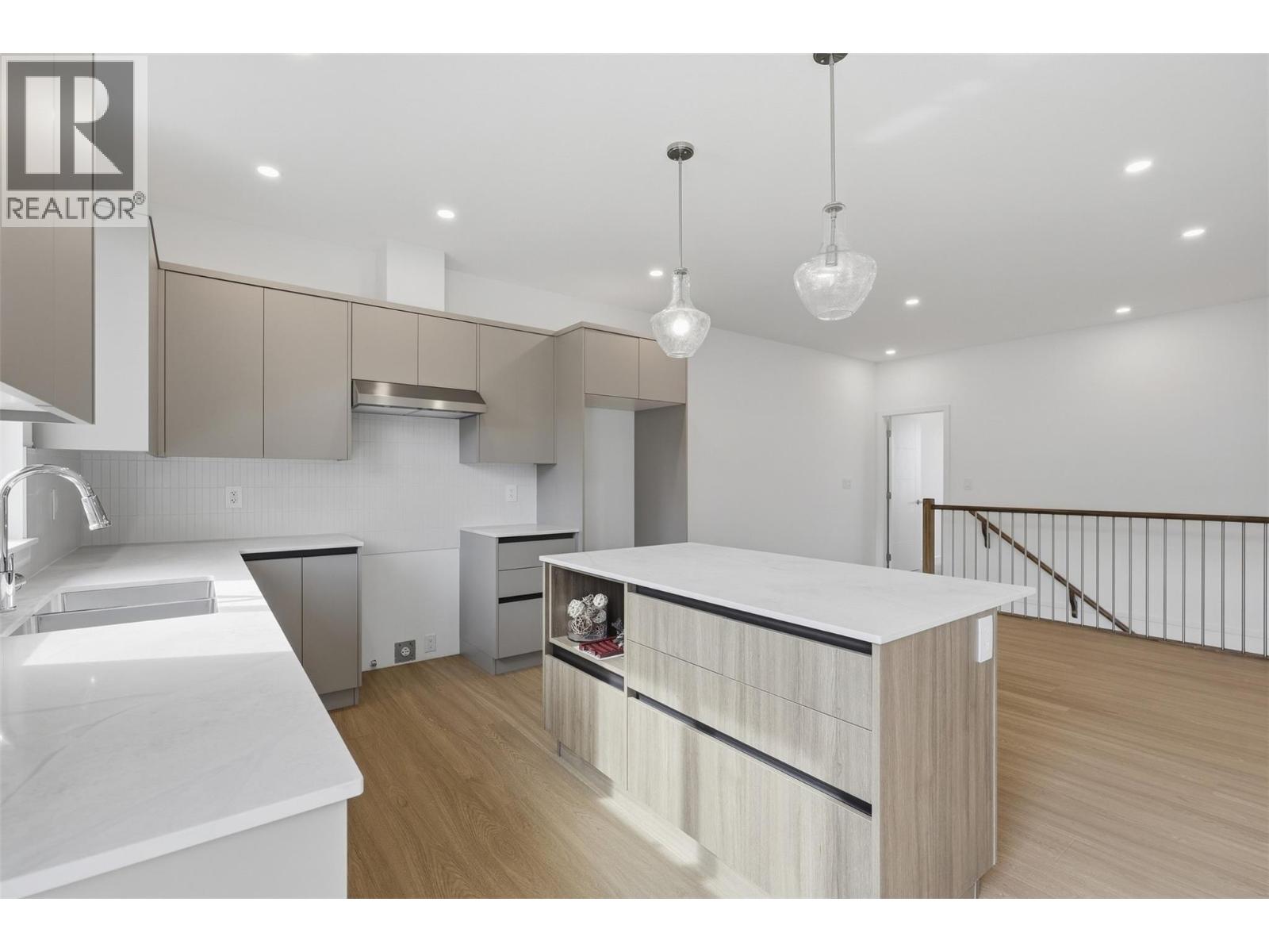 #135 2050 Grasslands Boulevard - 9