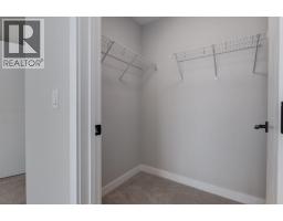 823 Sora Boulevard Se, Calgary, AB T3S0M1 Photo 11