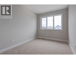 823 Sora Boulevard Se, Calgary, AB T3S0M1 Photo 13