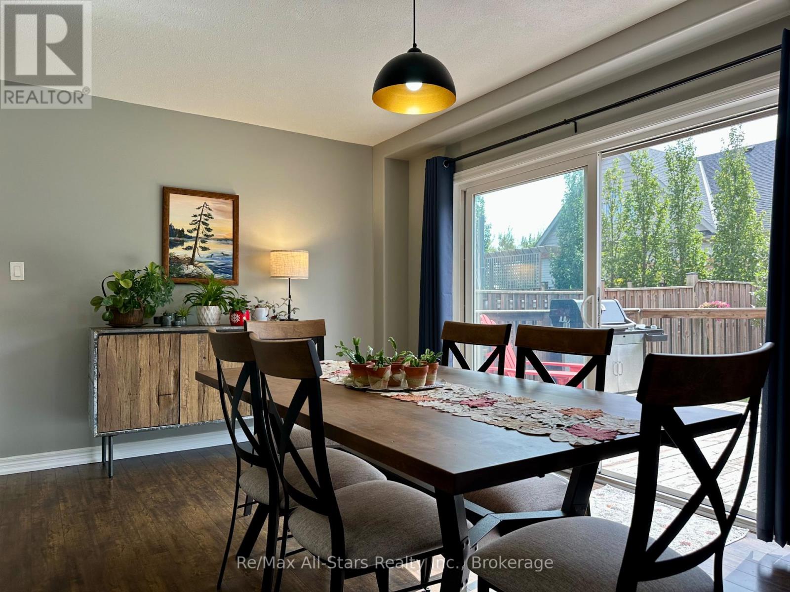 9 BRIARWOOD AVENUE - 14