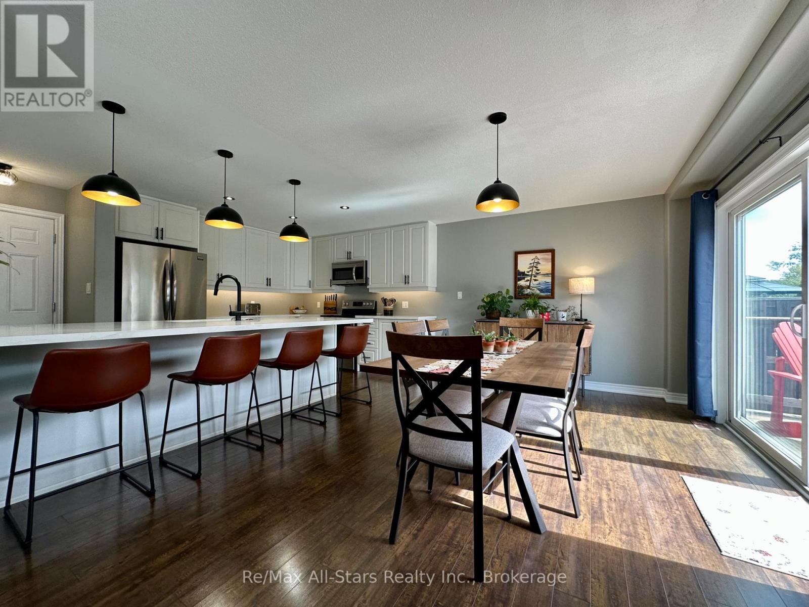 9 BRIARWOOD AVENUE - 15