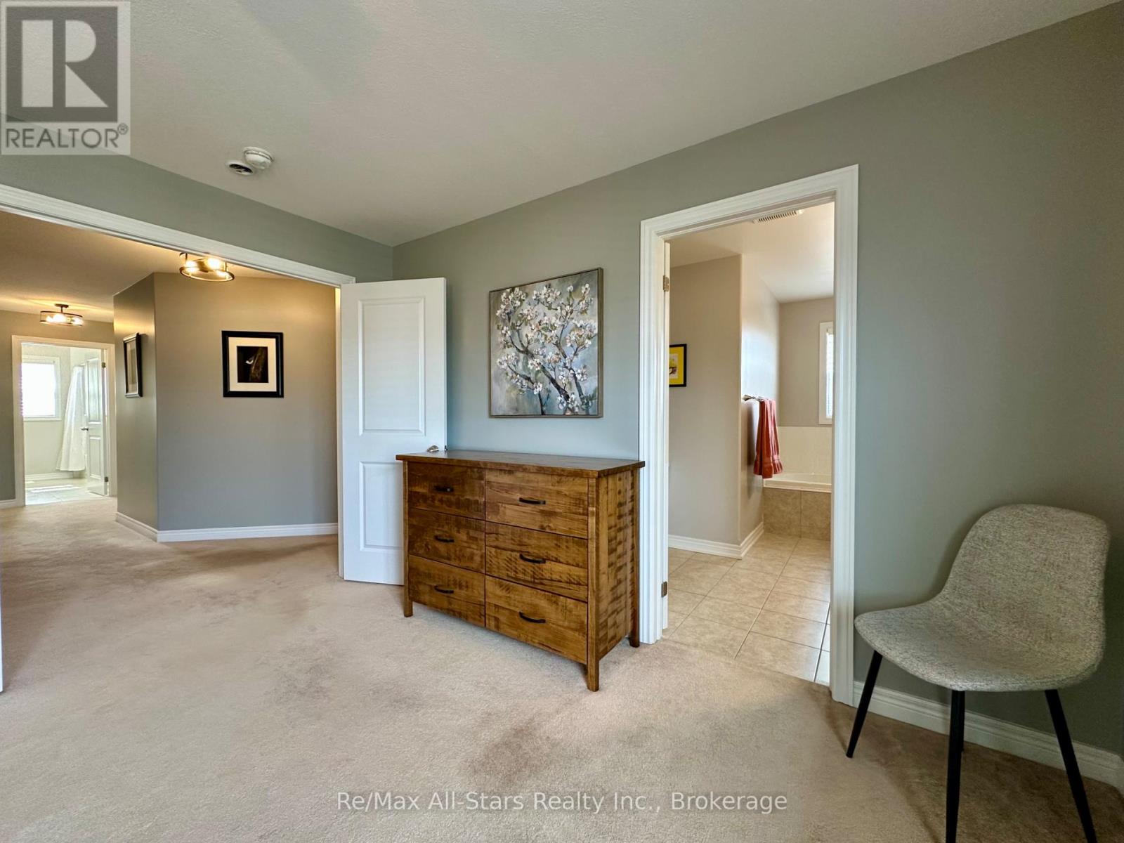 9 BRIARWOOD AVENUE - 22