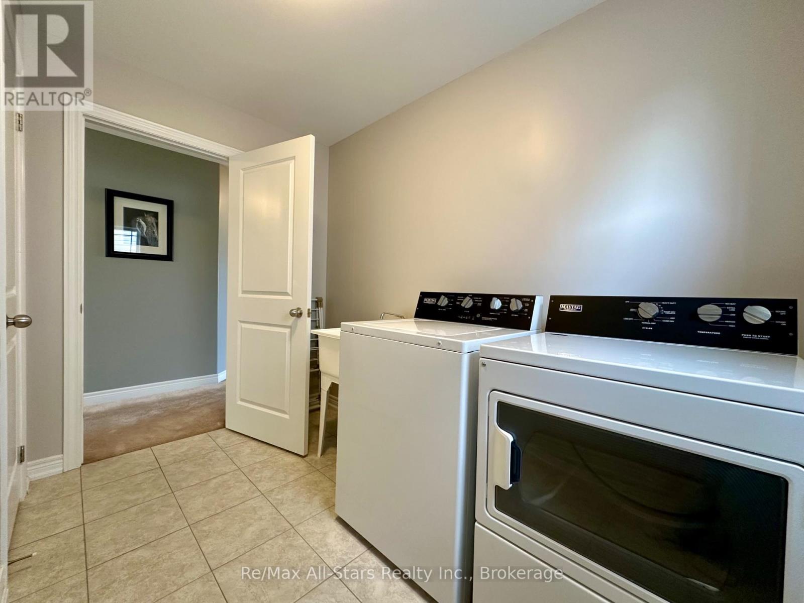 9 BRIARWOOD AVENUE - Image 30