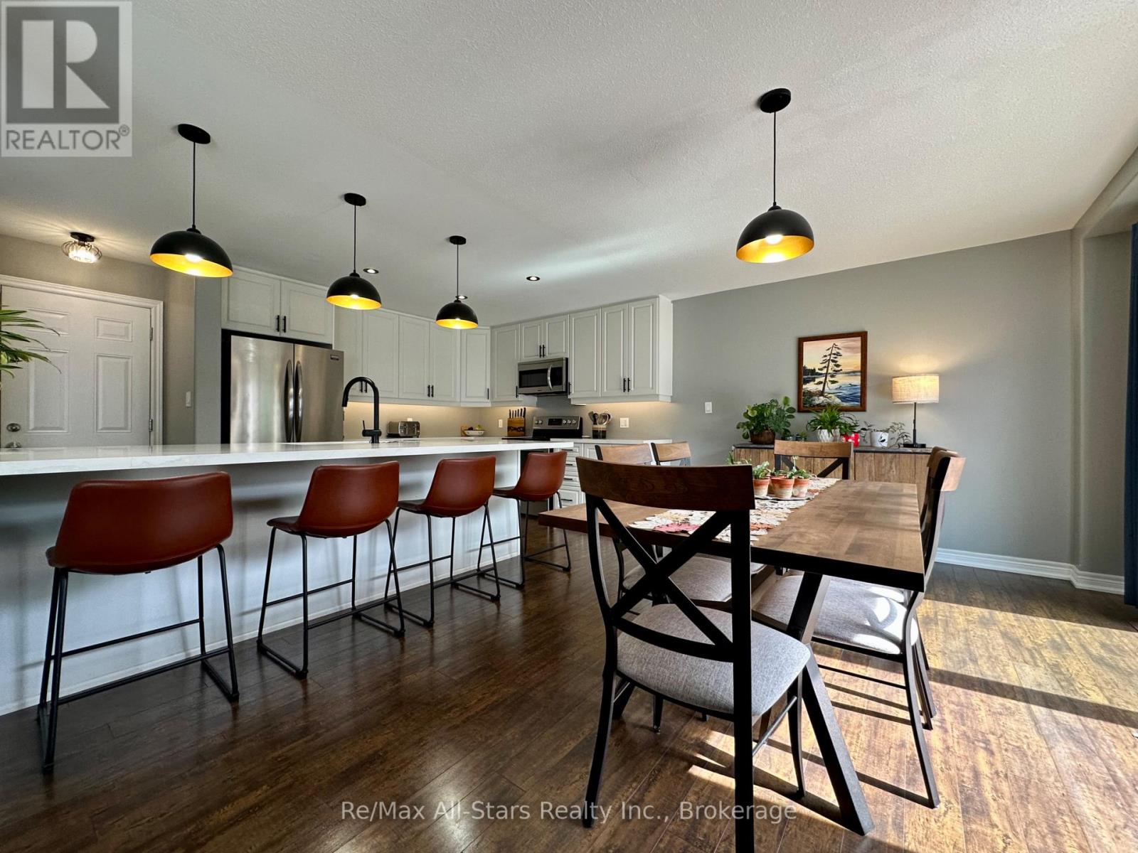 9 BRIARWOOD AVENUE - 8