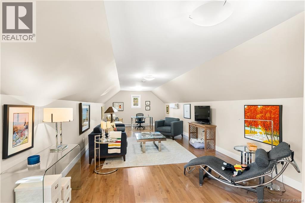 155 Boundary Drive - Image 38
