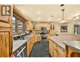 1322 11th Avenue, Fernie, BC V0B1M0 Photo 24
