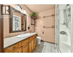 1322 11th Avenue, Fernie, BC V0B1M0 Photo 37