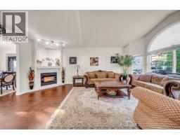 10442 Tamarack Crescent, Maple Ridge, BC V2W1B5 Photo 6