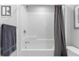 161 Highview Gate Se, Airdrie, AB T4A3L6 Photo 34