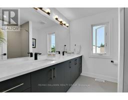 581 Queen Mary Street, Ottawa, ON K1K1V9 Photo 22