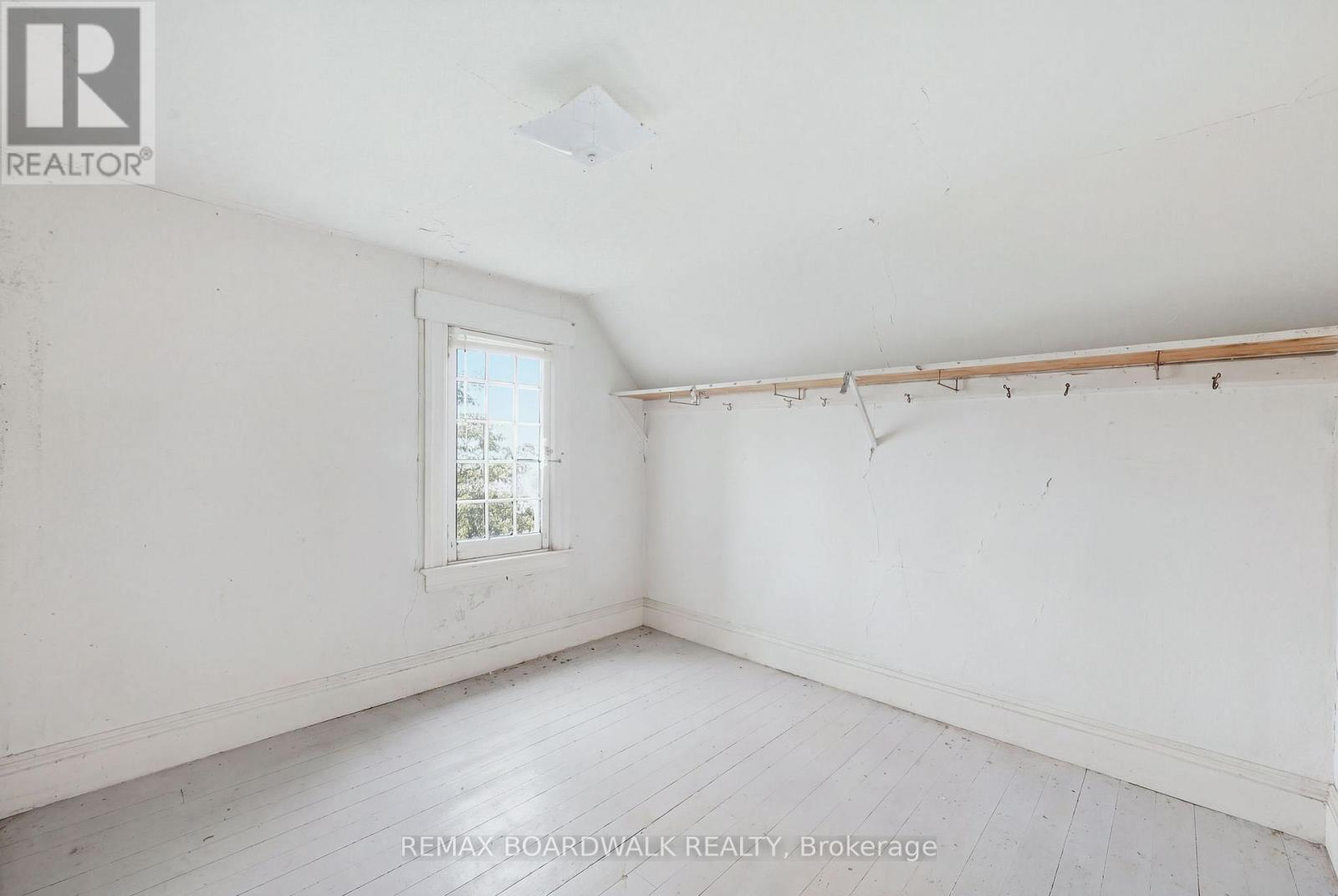 0 ZAVIKON ISLAND - 42
