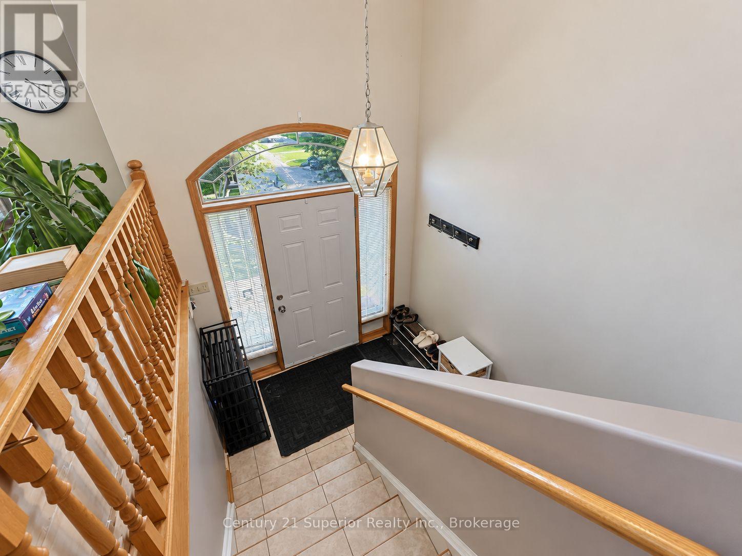 167 LYNX CRESCENT, Thunder Bay (Parkdale) — photo 3