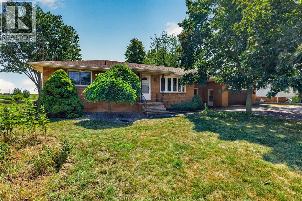 1308 COUNTY RD 27, Lakeshore — photo 3