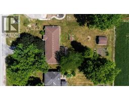 Hobby room - 1308 County Rd 27, Lakeshore, ON N0R1A0 Photo 6