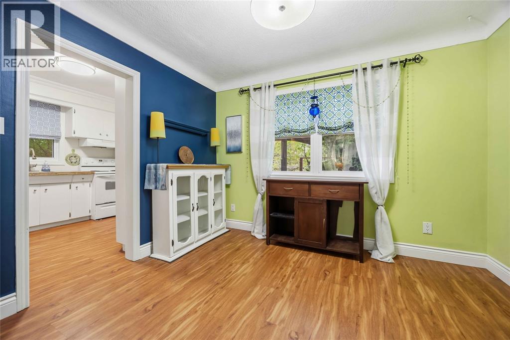 819 ELIZABETH AVENUE, Sarnia — photo 8