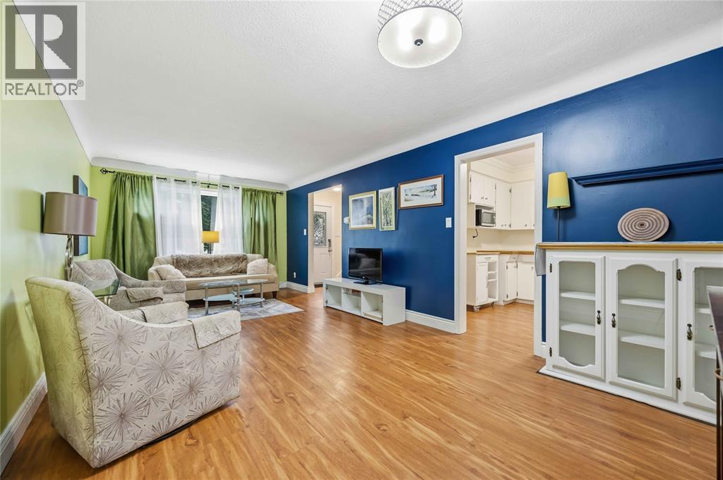 819 ELIZABETH AVENUE, Sarnia — photo 9