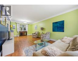 Primary Bedroom - 819 Elizabeth Avenue, Sarnia, ON N7S2V6 Photo 6