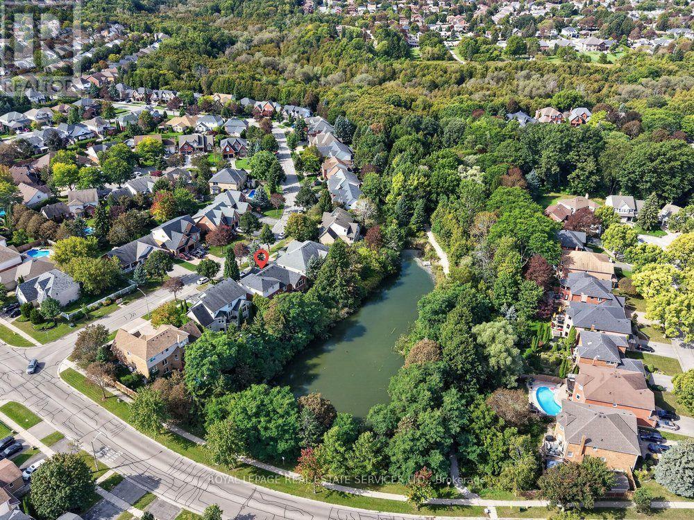 36 WORTHINGTON DRIVE - 46
