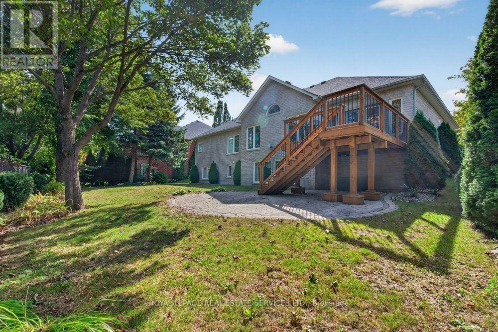 36 WORTHINGTON DRIVE - 43