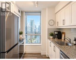 2210 - 33 Sheppard Avenue E, Toronto, ON M2N7K1 Photo 6