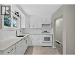 40 Clarendon Avenue, Hamilton, ON L9A3A1 Photo 14