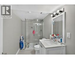 40 Clarendon Avenue, Hamilton, ON L9A3A1 Photo 37