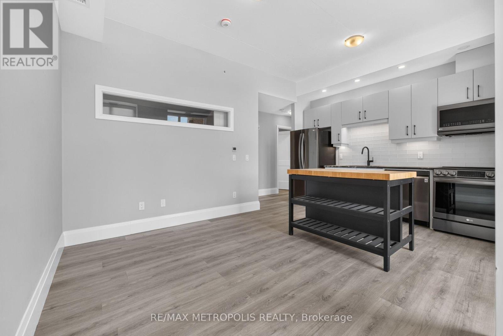 108 Garment Street — photo 18