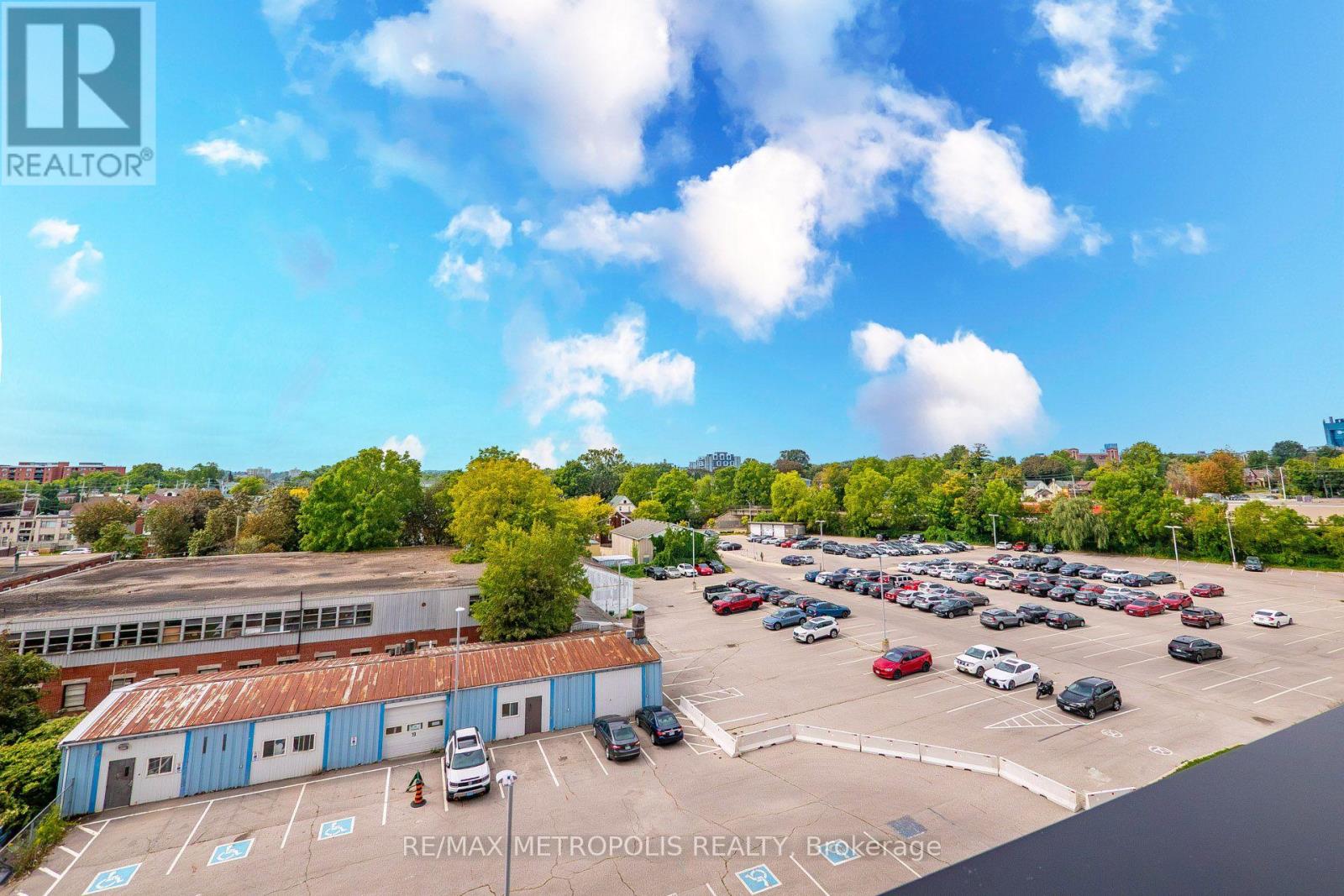 108 Garment Street — photo 42