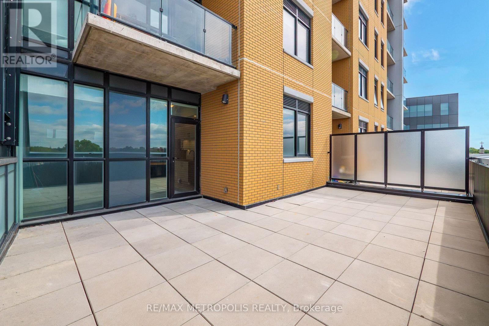 108 Garment Street — photo 39