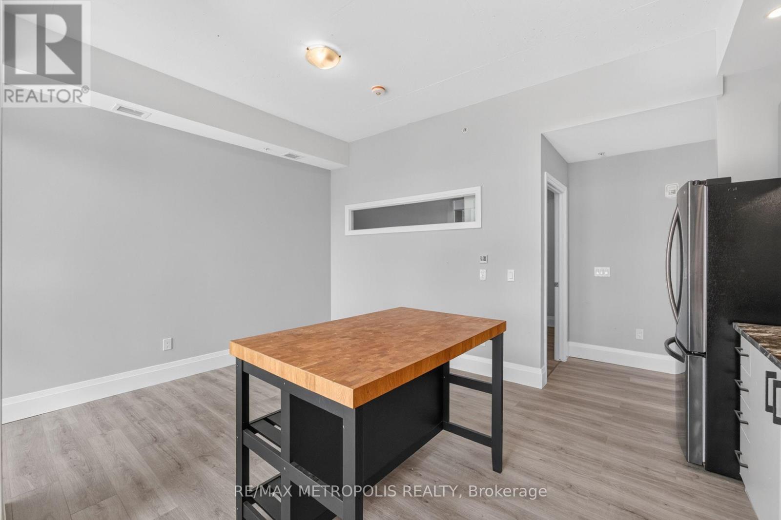 108 Garment Street — photo 25