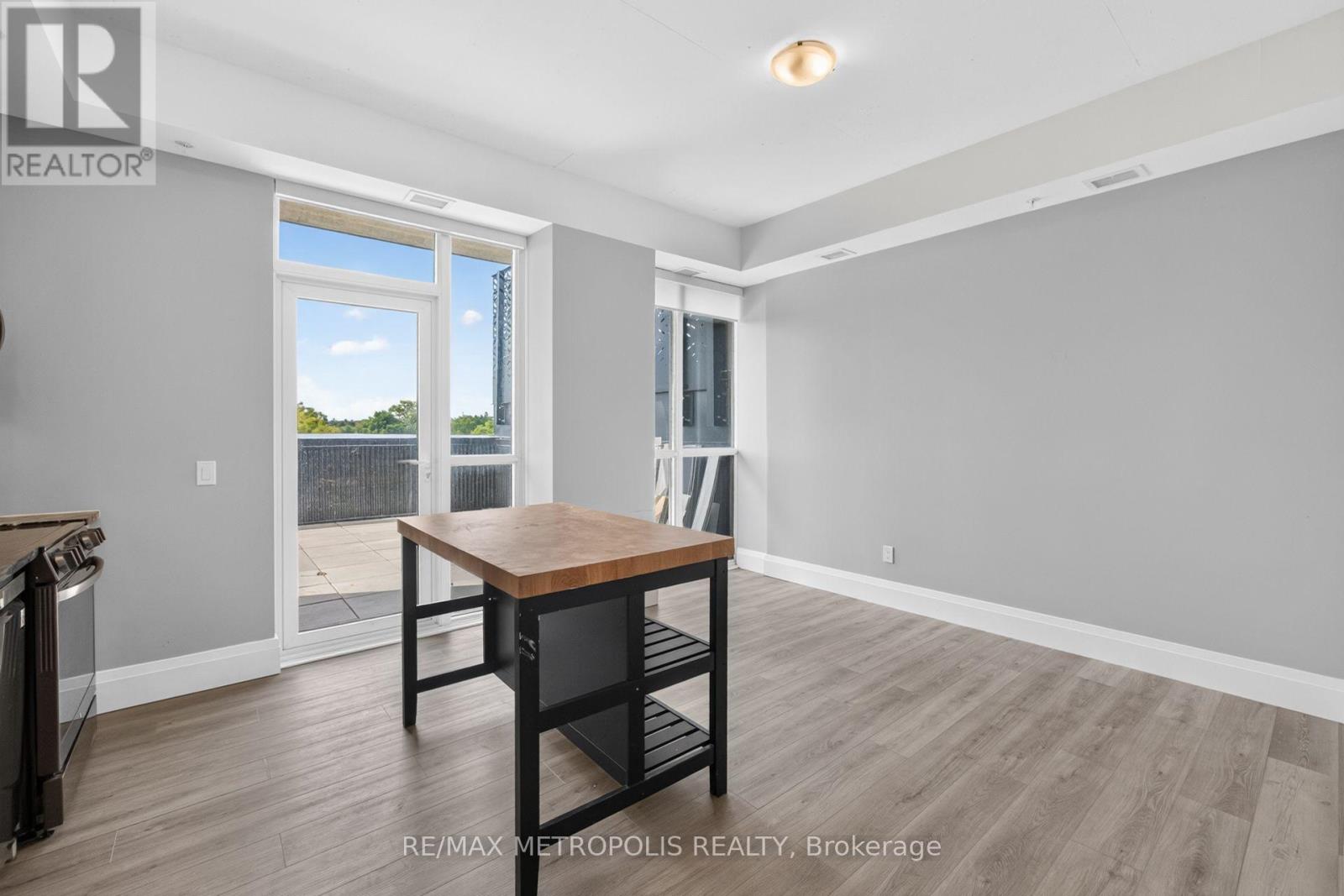 108 Garment Street — photo 15