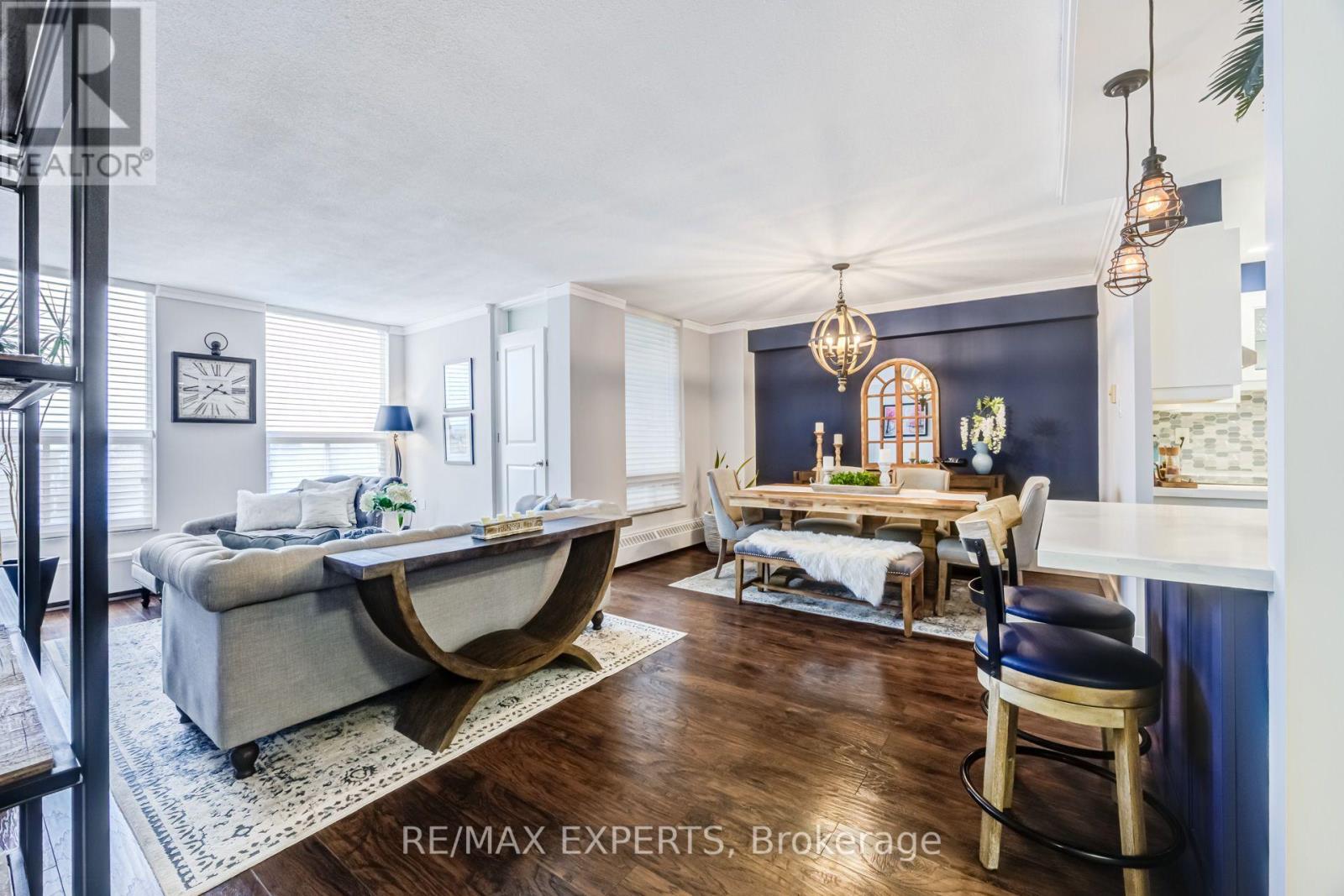 1104 - 130 NEPTUNE DRIVE, Toronto (Englemount-Lawrence) — photo 3