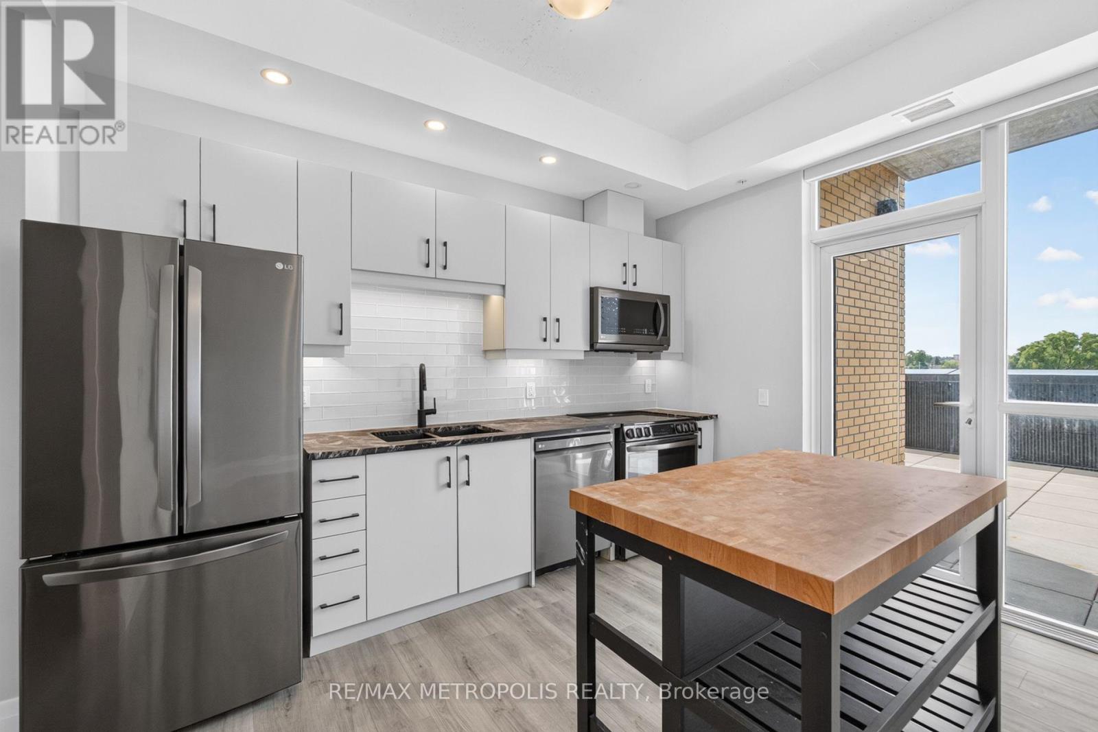 108 Garment Street — photo 23