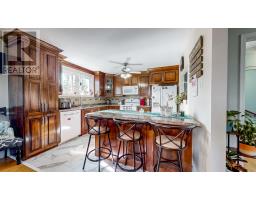 11 Irving Drive thumbnail 10
