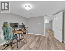 1202 Harrison, Windsor, ON N9C3J5 Photo 35