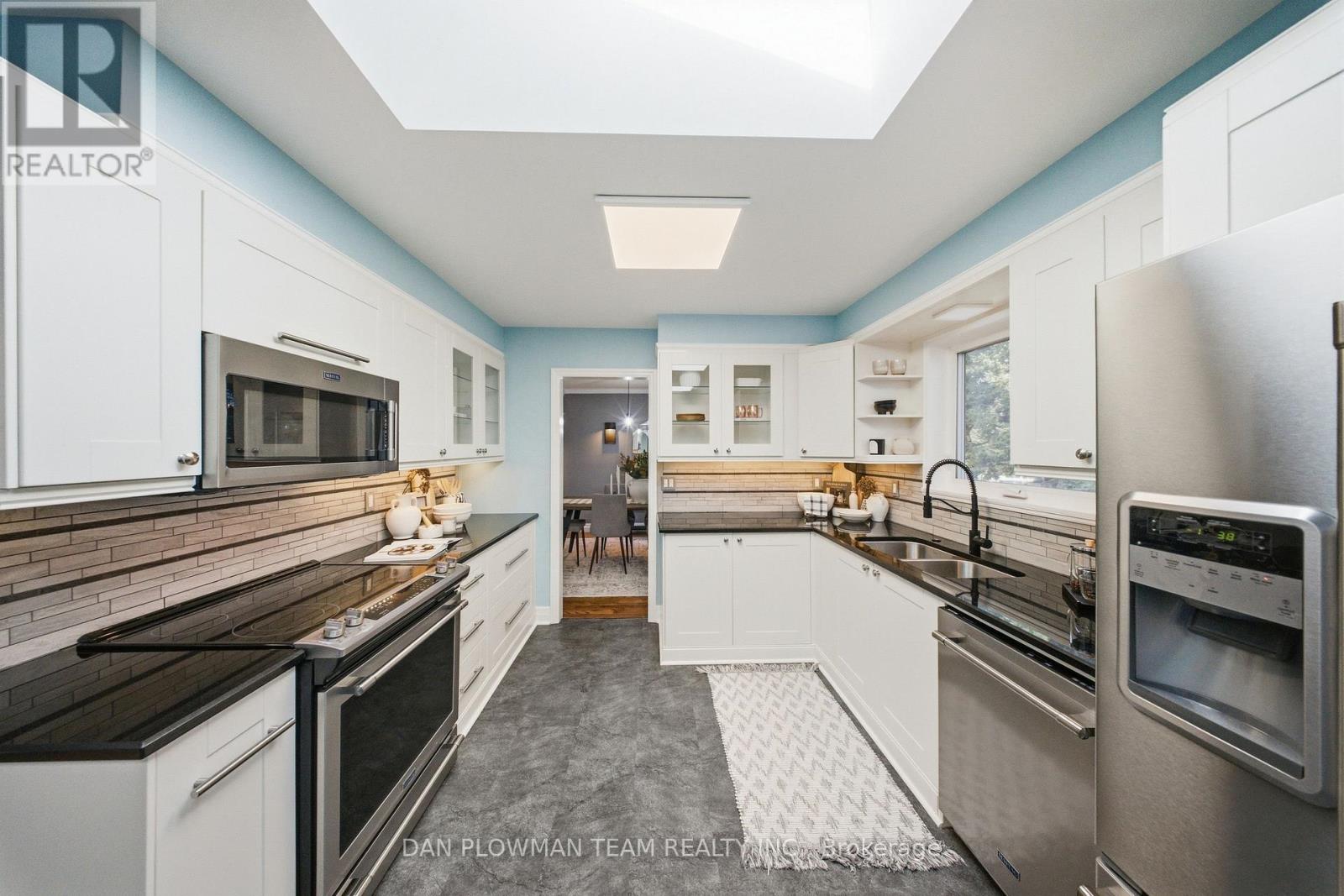 17 RHONDA BOULEVARD, Clarington (Bowmanville) — photo 11