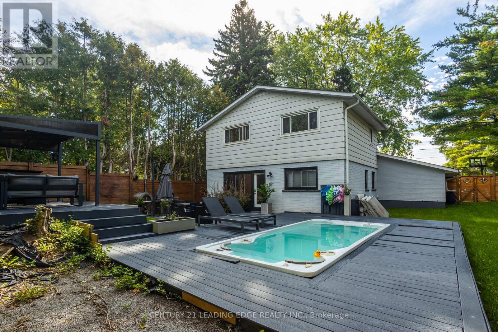 912 VISTULA DRIVE - Image 44