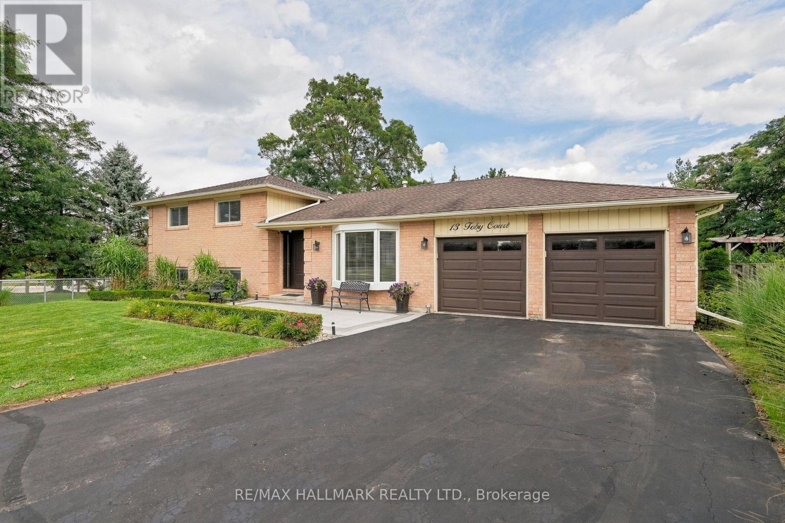 13 TOBY COURT, East Gwillimbury (Holland Landing) — photo 3