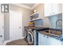 49 Victoria Street E, Innisfil, ON L0L1L0 Photo 24