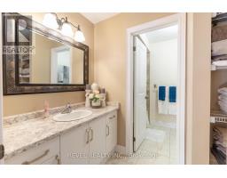 49 Victoria Street E, Innisfil, ON L0L1L0 Photo 27