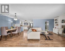 561 Duclos Point Road, Georgina, ON L0E1N0 Photo 12