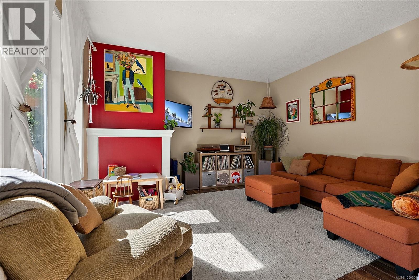 1109 Caledonia Ave - 3