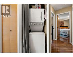 1109 Caledonia Ave, Victoria, BC V8T1E9 Photo 10