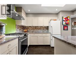 1111 Caledonia Ave, Victoria, BC V8T1E9 Photo 12