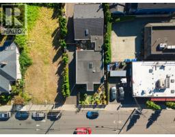1111 Caledonia Ave, Victoria, BC V8T1E9 Photo 25
