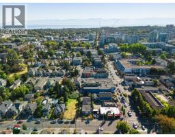 1111 Caledonia Ave, Victoria, BC V8T1E9 Photo 31