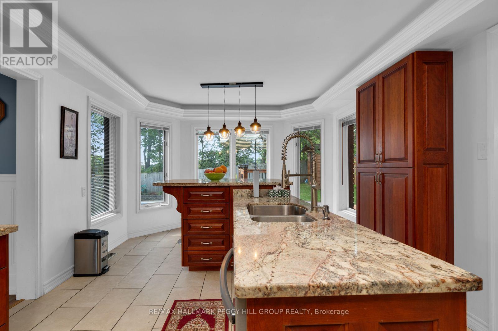 320 LEACOCK DRIVE, Barrie (Letitia Heights) — photo 5