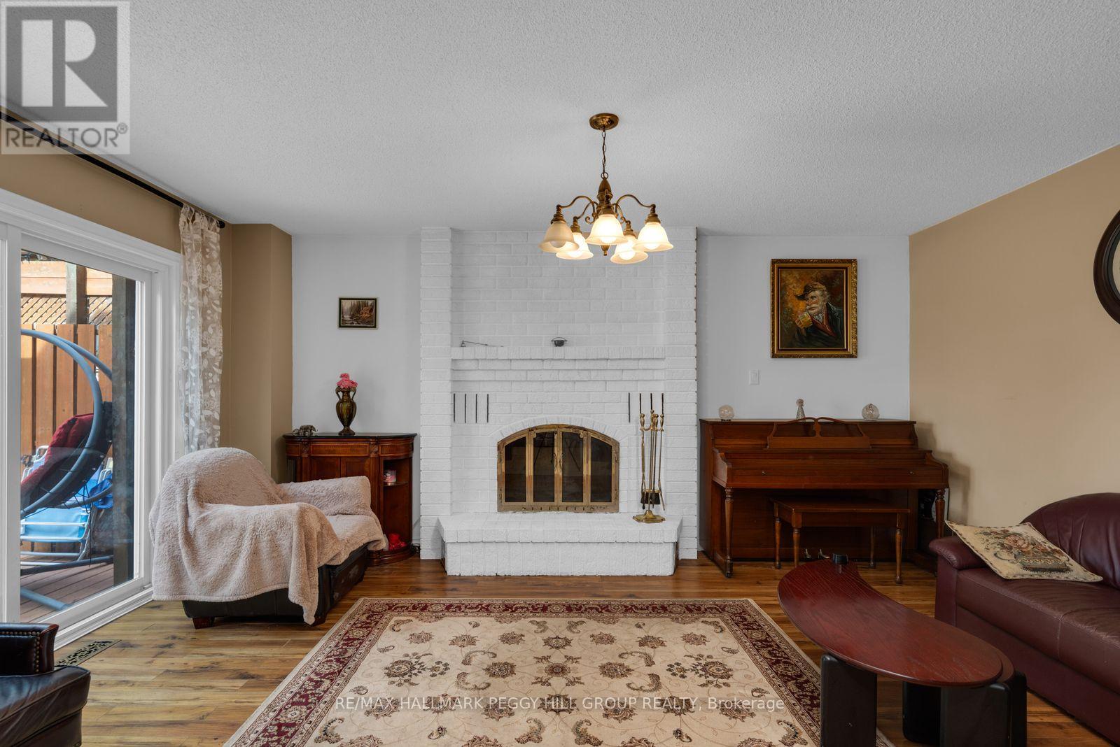 320 LEACOCK DRIVE, Barrie (Letitia Heights) — photo 6