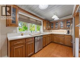 1316 Nevarc Drive, Burlington, ON L7P0T4 Photo 13